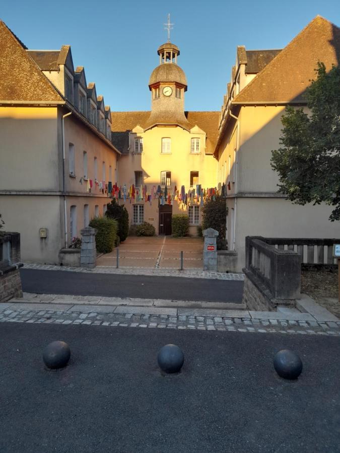 GÎte Déco Magnac-Laval Exterior foto